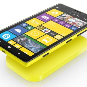 Nokia Lumia 1520 And Lumia 1320 Are First Windows Phone Phablets